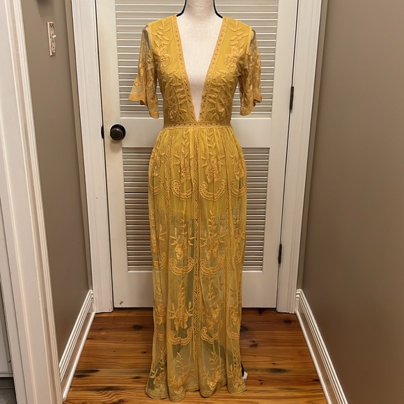 Honey Punch Yellow Lace Boho Romper / Maxi Dress, Size Small, EUC - Picture 3 of 17